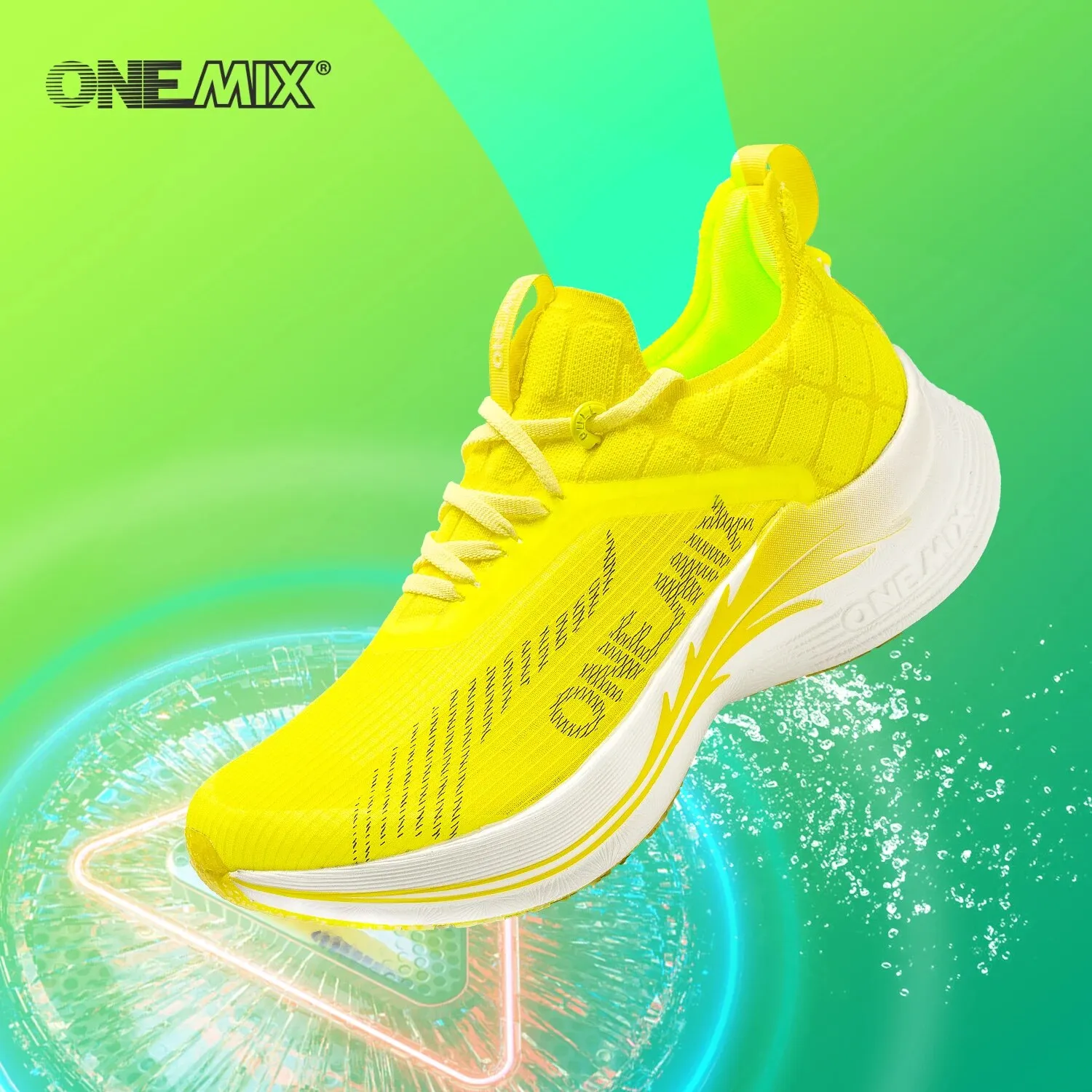 ONEMIX カーボンプレートマラソンランニングレーシングシ - Running Shoe Carbon のレビューと価格