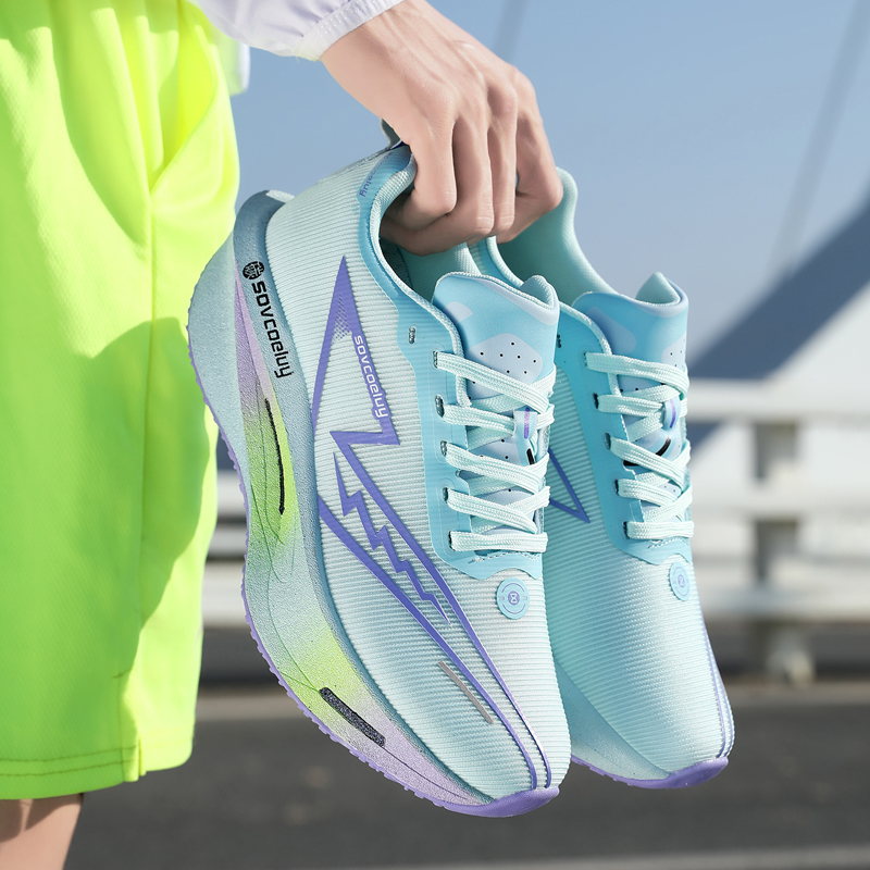 男性用ランニングシューズ カーボンボード マラソン専用 スポ - Running Shoe Carbon のレビューと価格