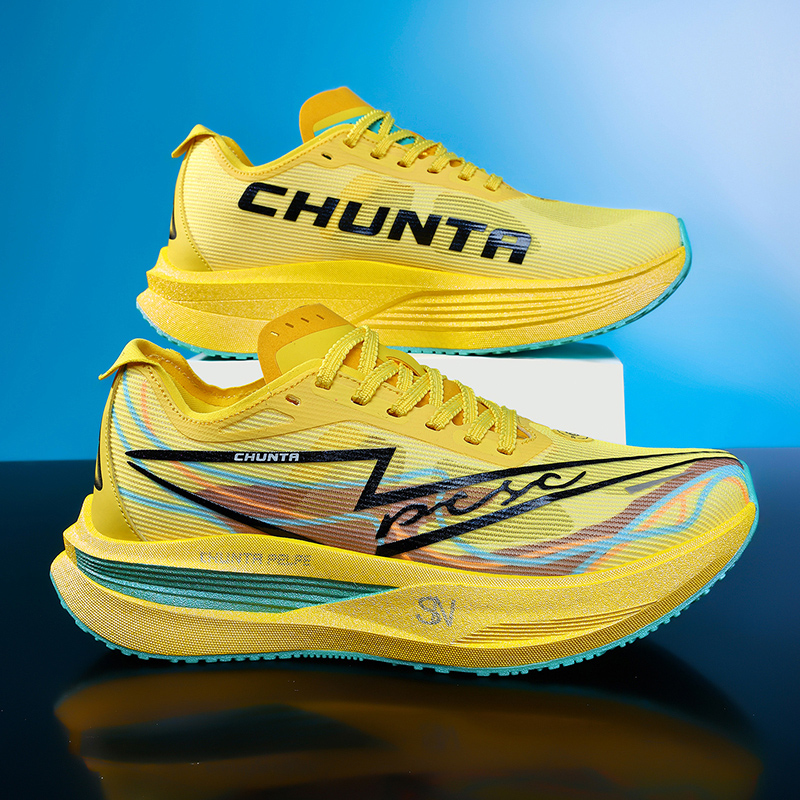 ランニングシューズ カーボンボード マラソン メンズ スペシ - Running Shoe Carbon のレビューと価格