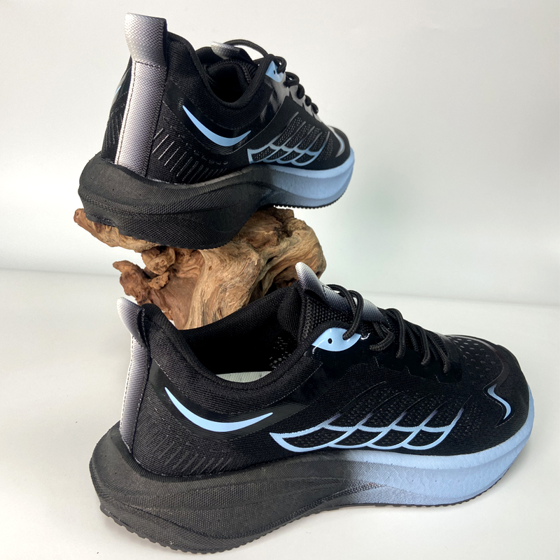 ランニングシューズ メンズ マラソン カーボンボード スポー - Running Shoe Carbon のレビューと価格
