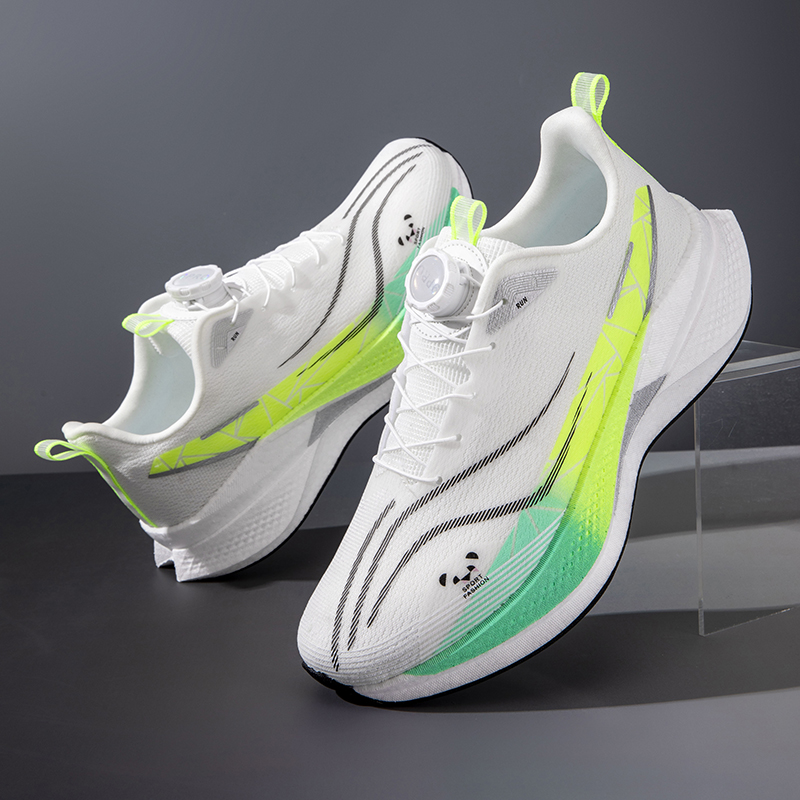 カーボンプレートランニングシューズ超軽量ソフト通気性メッシュ - Running Gear Ladies のレビューと価格